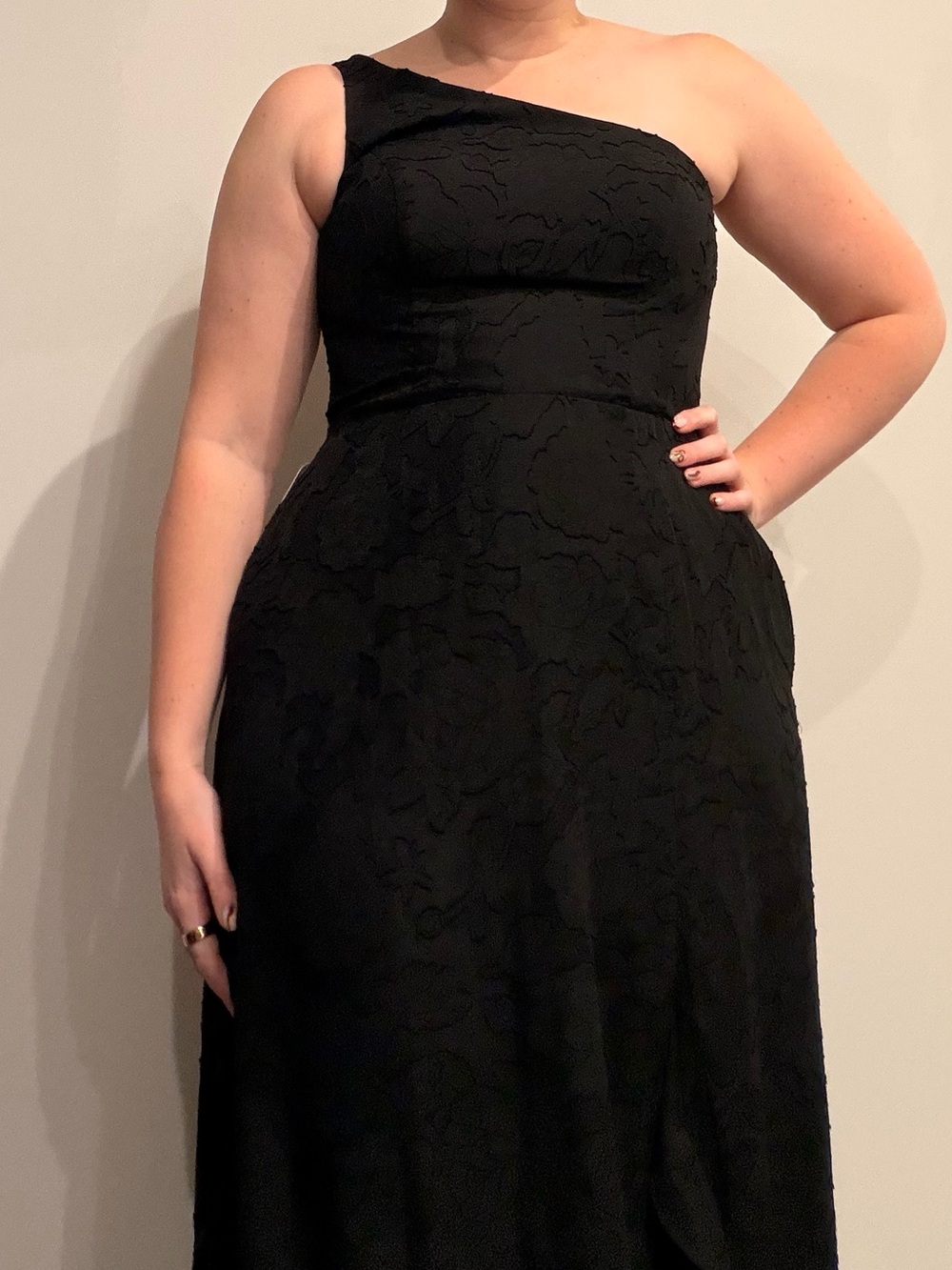 Azazie Black One-Shoulder Floral Lace Gown